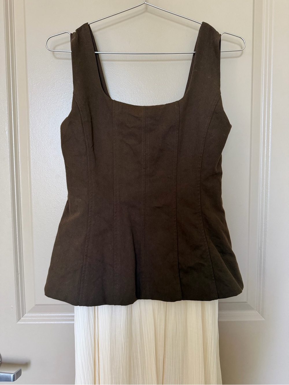 Moon River Brown and Cream Buttoned Dress - Picture 5 of 11